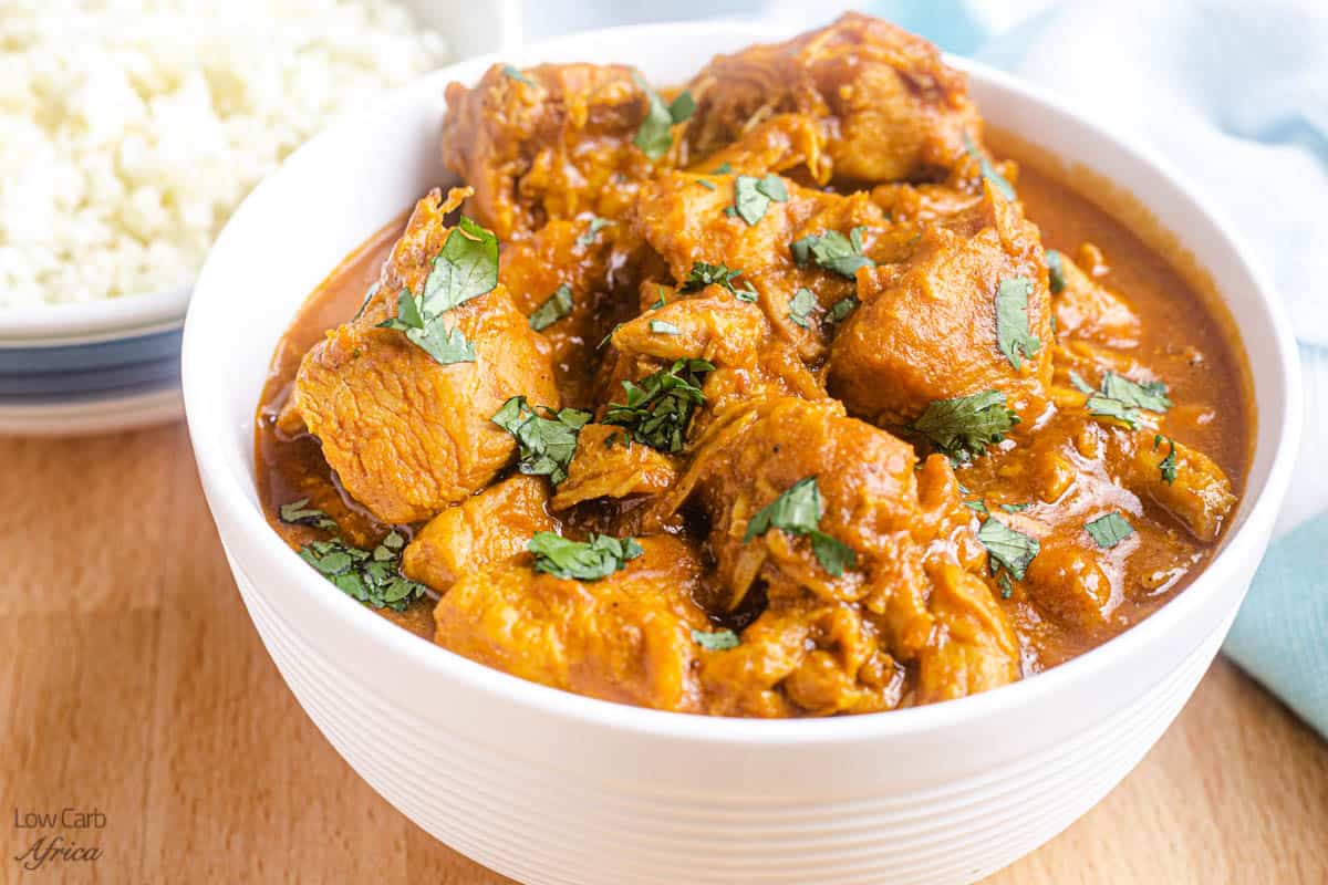 CHICKEN CURRY