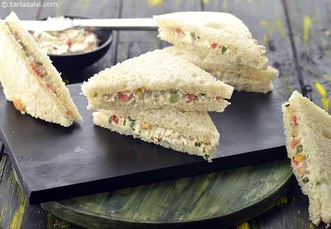 Paneer Loaded Sandwich 