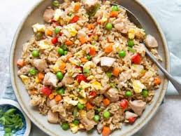 CHICKEN FRIED RICE 