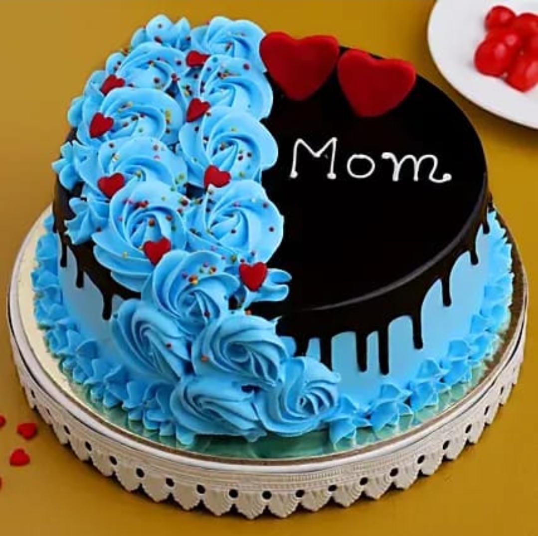 Vanilla chocolate cake