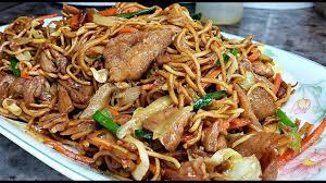 CHICKEN CHOW