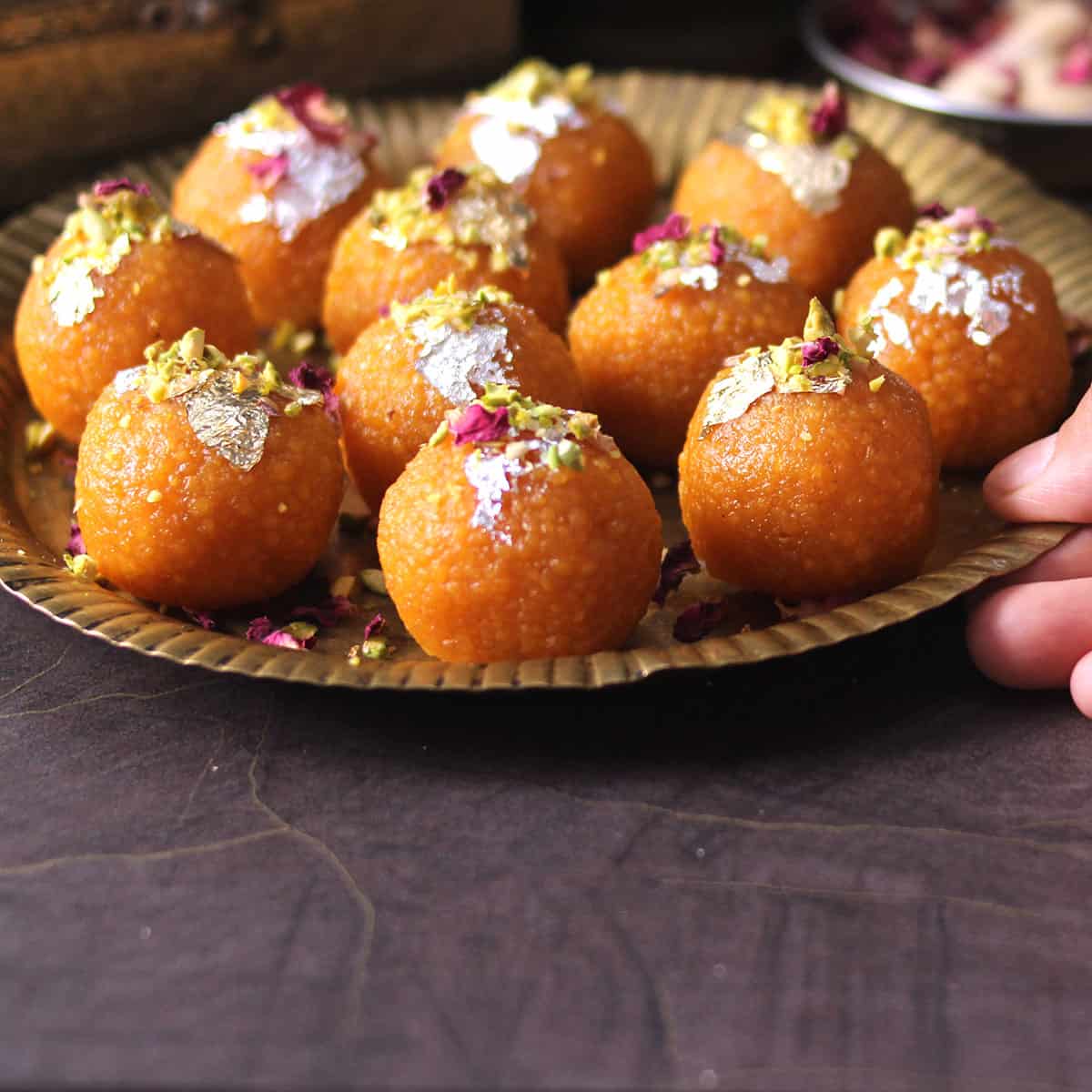 Motichur laddu