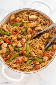 CHICKEN CHEESE CHOWMEIN 