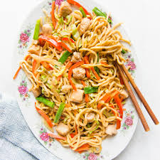 CHICKEN CHOW