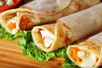 CHICKEN ROLL